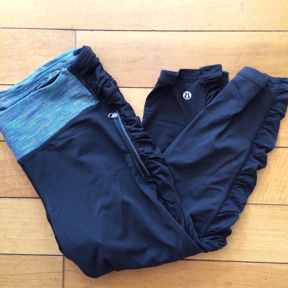 Lululemon Ruched Crops Tights Zipper Pockets 10